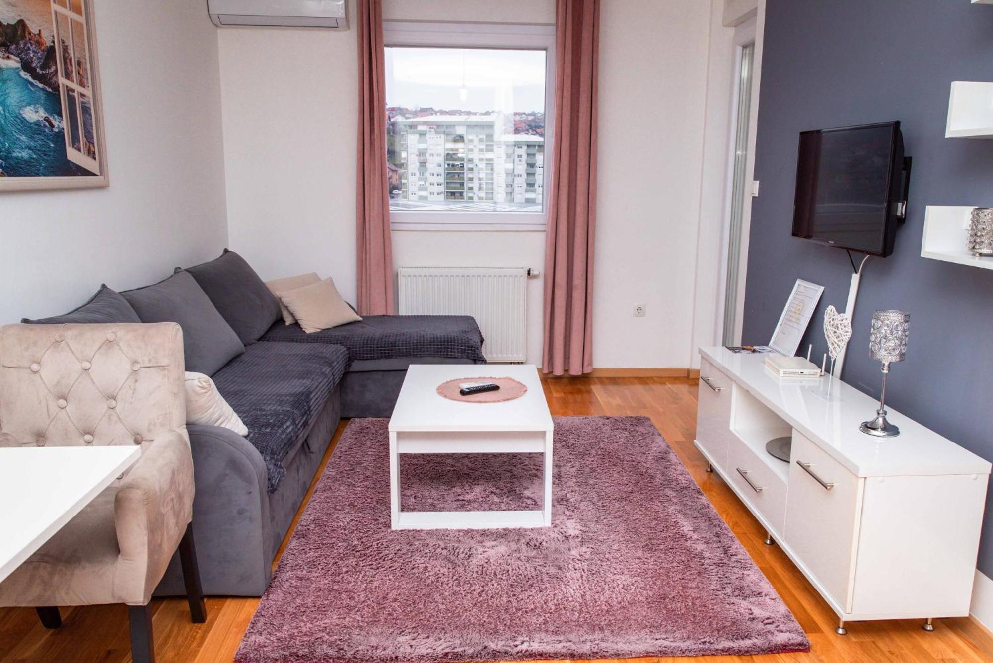 Apartman Royal 2 Doboj Ngoại thất bức ảnh